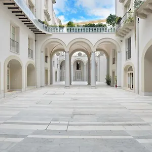2* Casa de hóspedes One